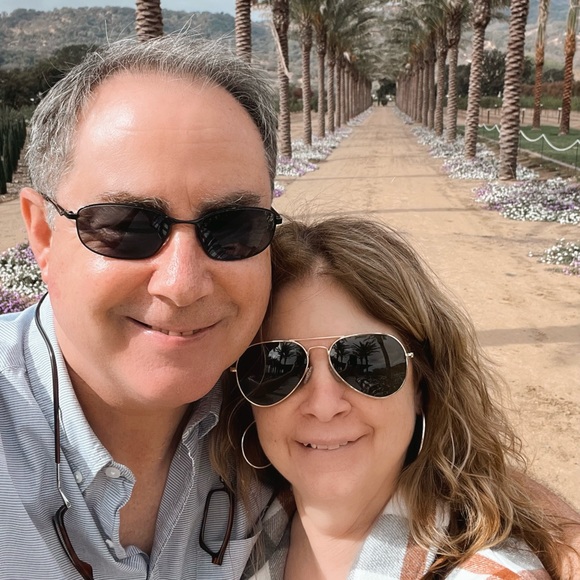 WELCOME TO MY CLOSET! - Picture 3 of 6